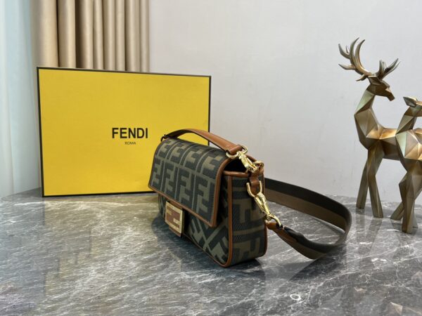 Fendi Baguette Denim Embroidered Handbag - Image 5