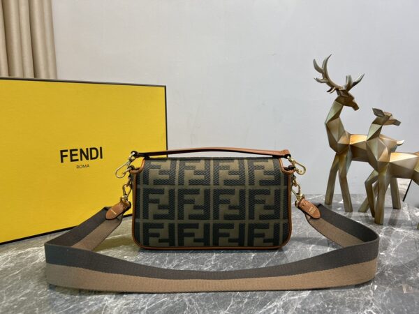 Fendi Baguette Denim Embroidered Handbag - Image 4