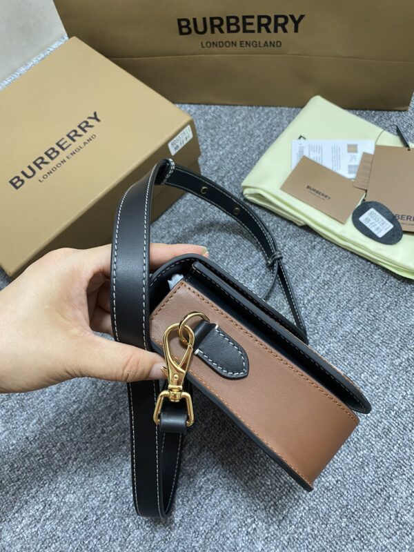 Burberry 'ELIZABETH' Small Crossbody Bag - Brown - Image 3