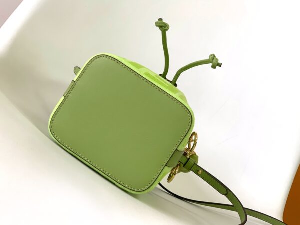 Fendi Mon Tresor Mini FF Embroidered Bucket Bag - Green - Image 3