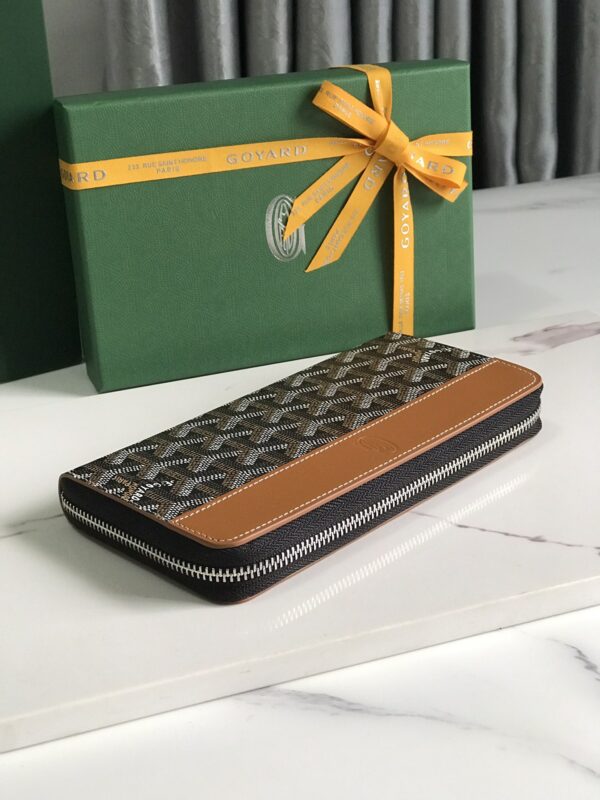 Goyard Matignon Large Long Wallet - Brown - Image 4