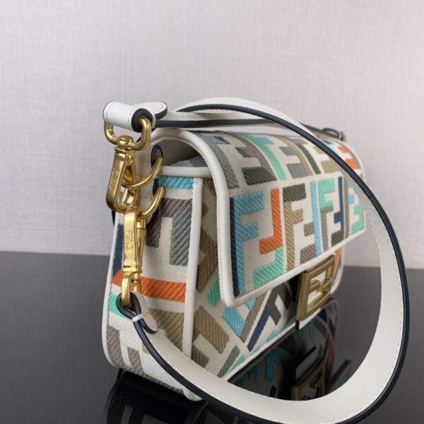 Fendi Vertigo Colorful Logo Embroidery Pattern Handbag - Image 5