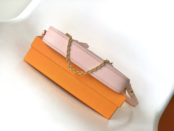 Louis Vuitton Easy Pouch Handbag - Pink - Image 3