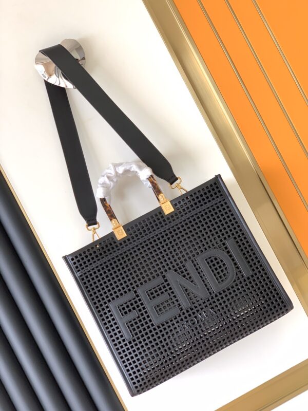 Fendi Sunshine Shopper Hollow Handbag - Black