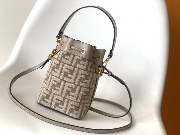 Fendi Mon Tresor Mini Bucket Bag - Gray - Image 5