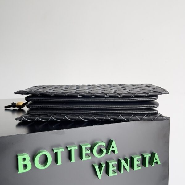 Bottega Veneta Trio Rope Bag Accordion Bag - Black - Image 4