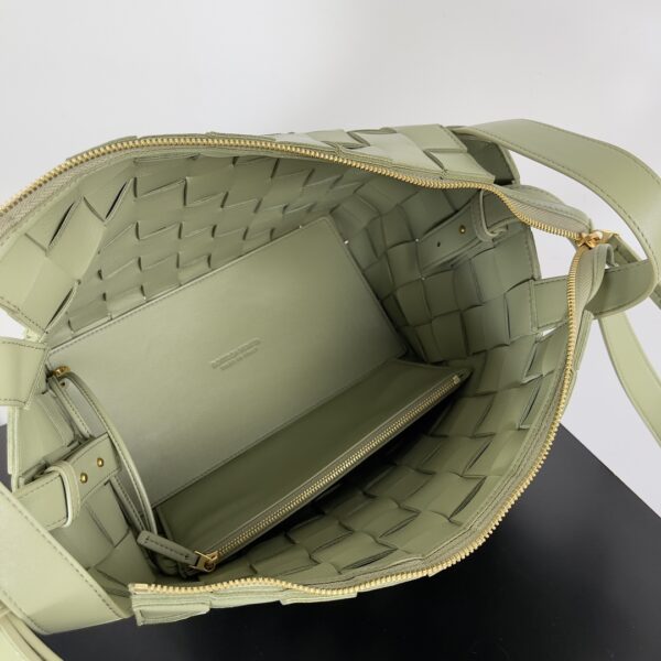 Bottega Veneta Bowling Bag - Off White - Image 2