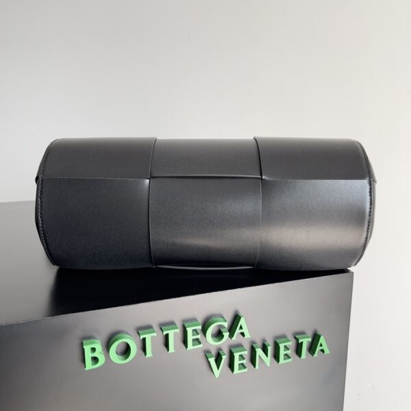 Bottega Veneta Arco Barrel Bag - Black - Image 5