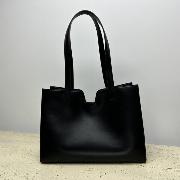 Celine Cabas 16 Smooth Cow Leather Handbag - Black - Image 4