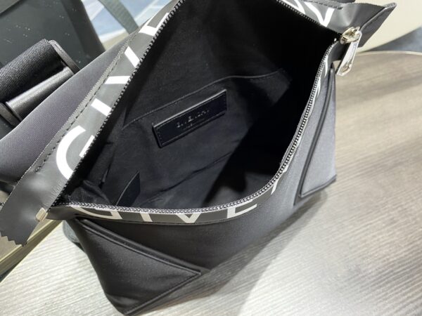 Givenchy Zipper Opening Crossbody Bag - Black - Image 2