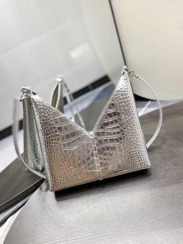 Givenchy Cut-out Chain Small Handbag - Silver - Image 4