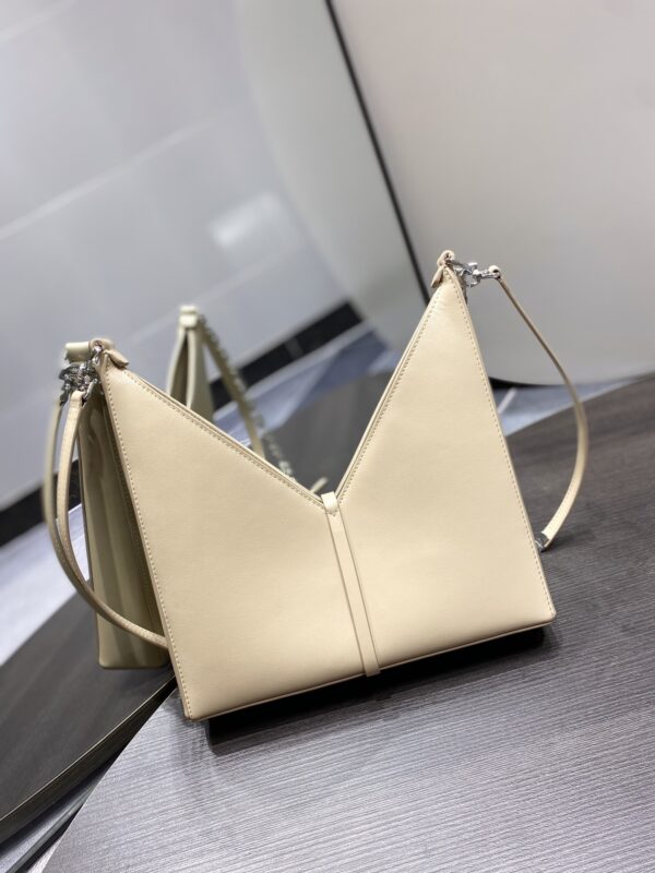 Givenchy Cut-out Chain Small Handbag - Cream - Image 4