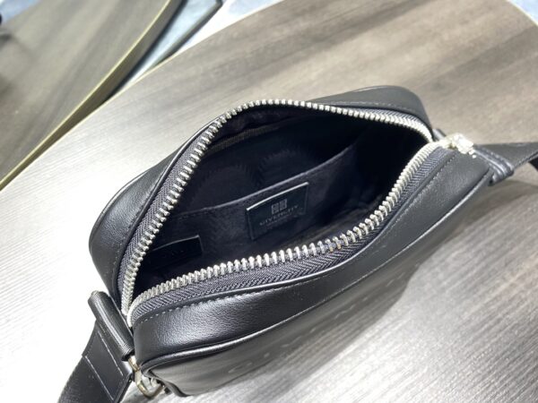 Givenchy G-essentials Camera Bag - Black - Image 2