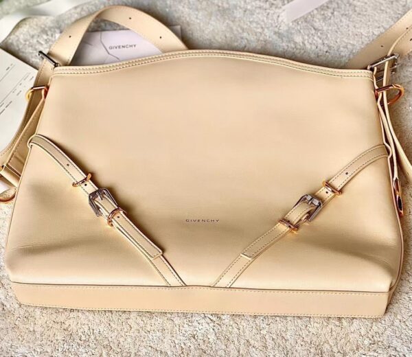 Givenchy Voyou Medium Underarm Bag - Cream - Image 3