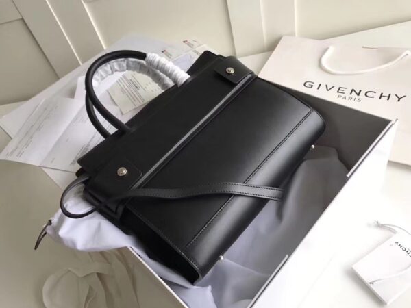 Givenchy Horizon Plain Smooth Leather Handbag - Black - Image 5