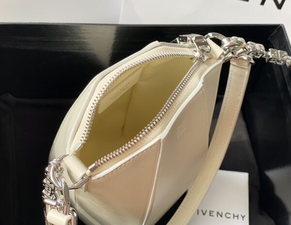 Givenchy Antigona Lock Irregular Chain Bag - White - Image 2