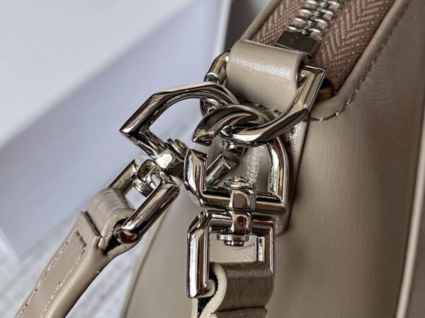 Givenchy XS Antigona Armpit Bag - Elephant Gray - Image 5