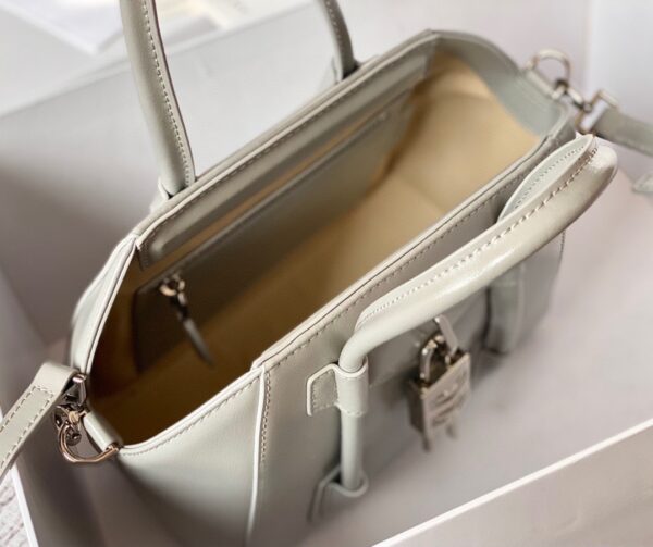 Givenchy G Home Antigona Bag - Gray - Image 2