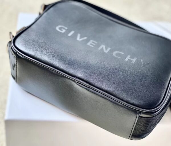 Givenchy Paris Counter Crossbody Bag - Black - Image 3