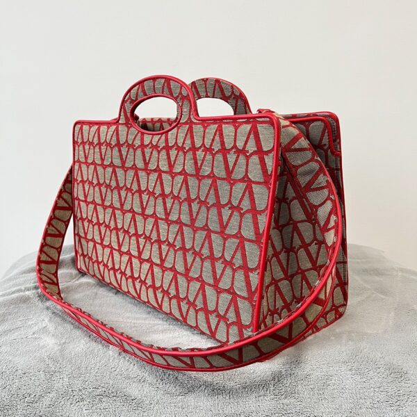 Valentino Garavani Iconographe V Logo Printed Tote Bag - Red - Image 3